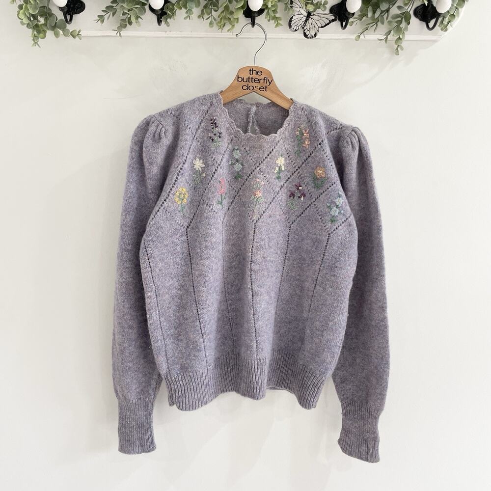 vintage cottagecore Handmade Knit Floral Purple Puffed Sleeve Sweater Size S